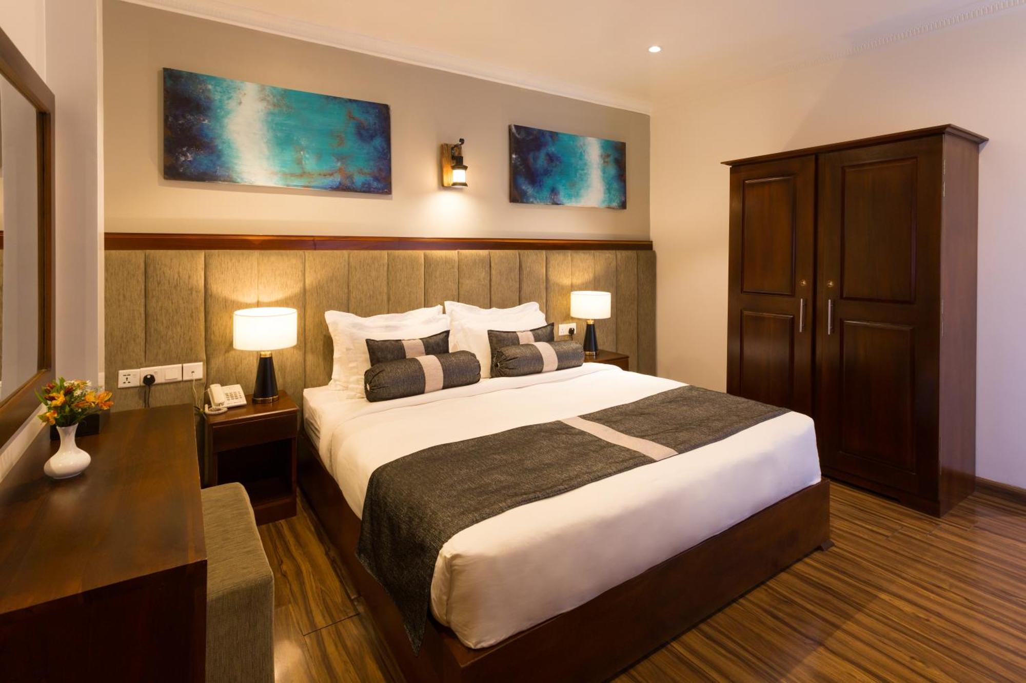 Hotel Grand Turf By Gsp 努沃勒埃利耶 外观 照片